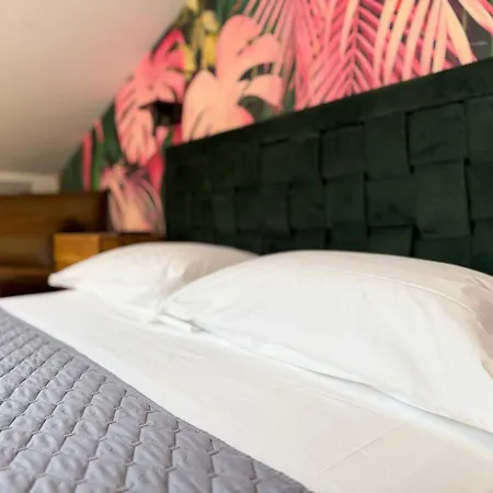 شقة Charming 2-bedroom Retreat In The Center Of بيرودجا